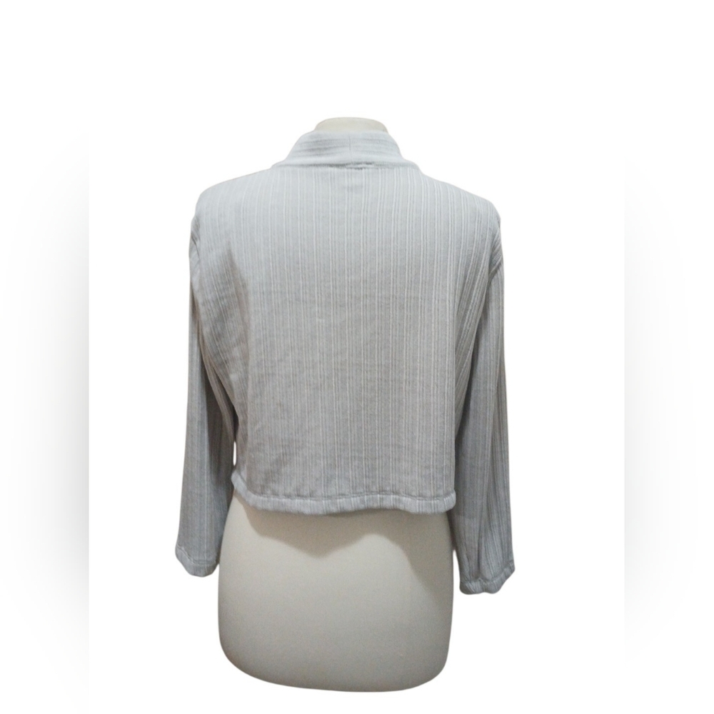 Cropped Light Gray Ribbed Cardigan - Picture 3 of 7